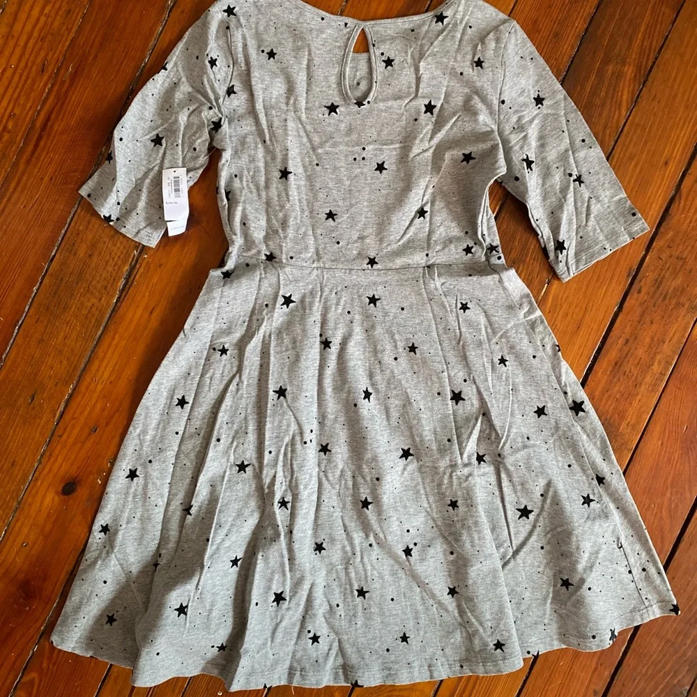Old Navy Fit & Flare Grey/Gray Starred Dress Size Large (10-12) Girls